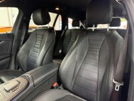 Mercedes-Benz E Class 2.0 E300de 13.5kWh AMG Line Estate 5dr Diesel Plug-in Hybrid G-Tronic+ Euro 29