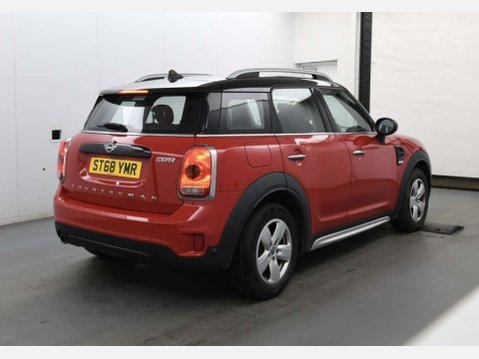 Mini Countryman 1.5 Countryman Cooper 5dr 4