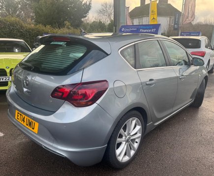 Vauxhall Astra 1.6 16v Elite Auto Euro 5 5dr 13