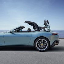 The Ferrari Roma Spider Has Arrived 2