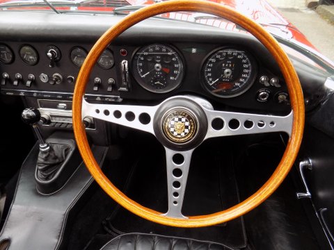 Jaguar E-Type S1½ 4.2 Roadster 19