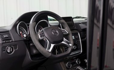 Mercedes-Benz G Series 4x4² Brabus 11