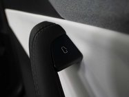 Tesla Model Y ModeL Y Long Range AWD 4WD 5dr 19