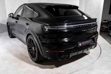 Porsche Cayenne GTS. WARRANTY. HUD. PANORAMIC ROOF. COMFORT ACCESS. BOSE. S/CHRONO. 45