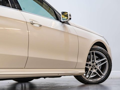 Mercedes-Benz E Class 3.0 E350 V6 BlueTEC AMG Sport Saloon 4dr Diesel G-Tronic+ Euro 6 (s/s) (252 39