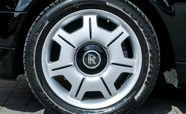 Rolls-Royce Phantom 10