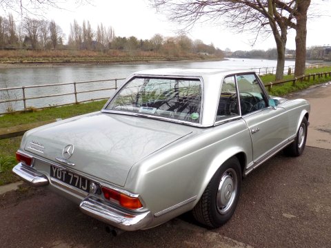Mercedes-Benz SL Series 280 SL Pagoda (W113) 4