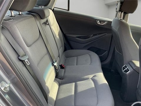 Hyundai IONIQ 1.6 h-GDi 1st Edition DCT Euro 6 (s/s) 5dr 11