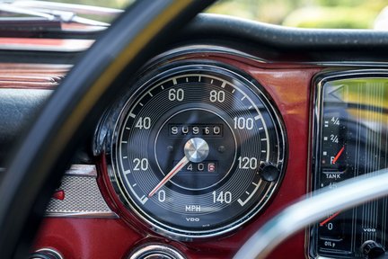 Mercedes-Benz SL Series 280SL Pagoda 24