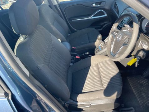 Vauxhall Zafira 1.4 Zafira Tourer Exclusive T 5dr 22