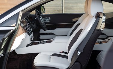 Rolls-Royce Wraith 'Inspired By British Music' Ronnie Wood 15