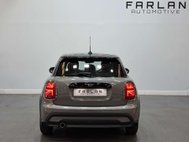 Mini Hatch 1.5 Cooper Classic Hatchback 5dr Petrol Steptronic Euro 6 (s/s) (136 ps) 20