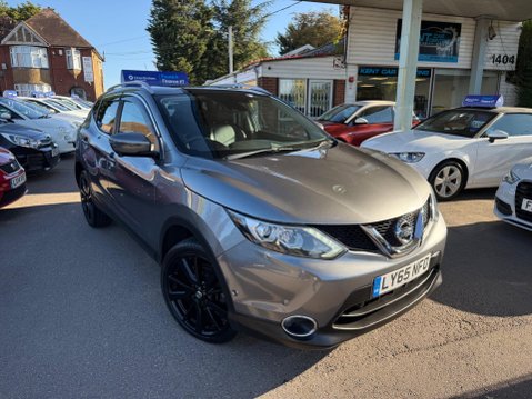 Nissan Qashqai 1.6 dCi Tekna 4WD Euro 6 (s/s) 5dr 8