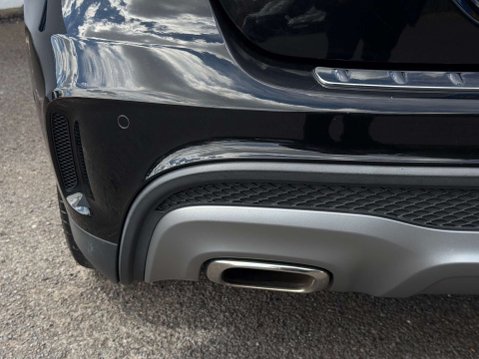 Mercedes-Benz GLA 2.1 GLA220 CDI AMG Line SUV 5dr Diesel 7G-DCT 4MATIC Euro 6 (s/s) (170 ps) 39