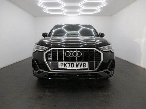 Audi Q3 1.5 TFSI CoD 35 S line S Tronic Euro 6 (s/s) 5dr 2