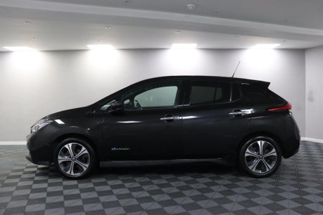 Nissan LEAF LAUNCH EDITION 18