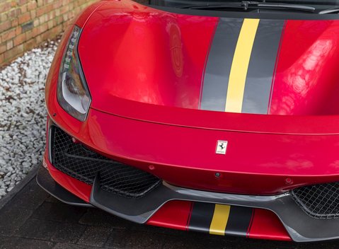 Ferrari 488 Pista 30