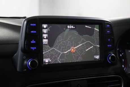 Hyundai KONA PREMIUM 38