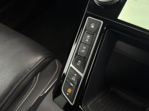 Jaguar I-Pace 400 90kWh SE Auto 4WD 5dr 81