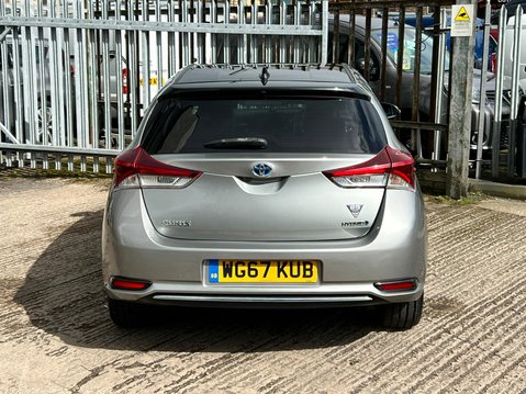 Toyota Auris VVT-I GB25 22