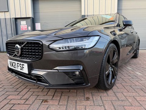 Volvo V90 2.0 B5 MHEV R-Design Auto Euro 6 (s/s) 5dr 11