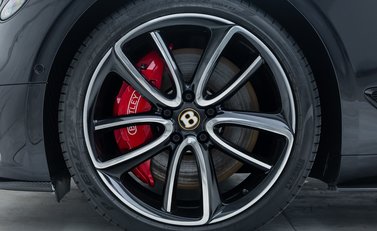 Bentley Continental GTC V8 32