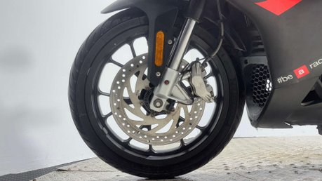 Aprilia RS RS4 2020 ONLY 6K SPORTS BIKE 125CC NEW MOT 1 OWNER LEARNER 15BHP 7