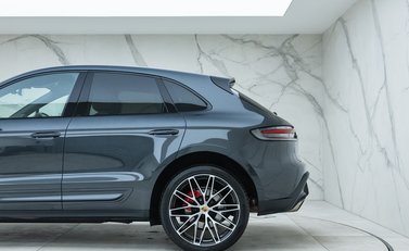 Porsche Macan S 27