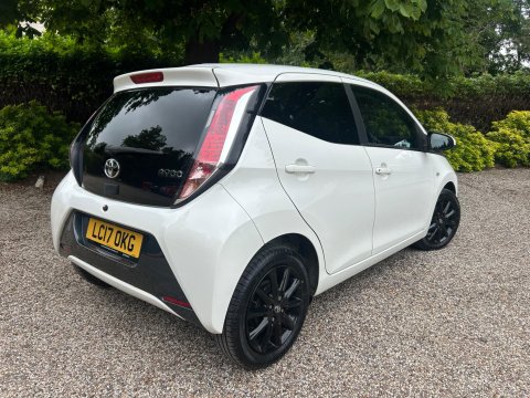 Toyota Aygo 1.0 VVT-i x-style x-shift Euro 6 5dr 8