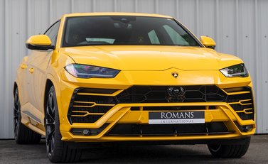 Lamborghini Urus 1