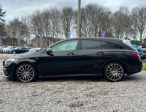 Mercedes-Benz CLA Class 2.1 CLA 220 WhiteArt D Auto 5dr 7