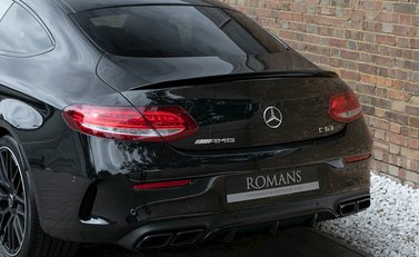Mercedes-Benz C Class C63 Coupe 23