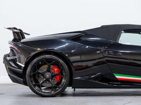 Lamborghini Huracan 5.2 V10 LP 640-4 Performante Spyder LDF 4WD Euro 6 (s/s) 2dr 22