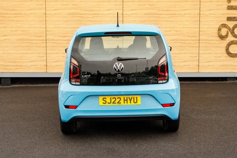 Volkswagen Up BASE 6
