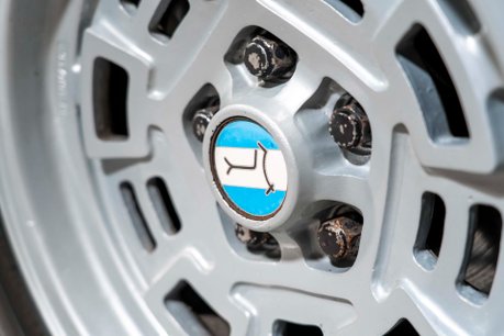 De Tomaso Pantera L. HUGE HISTORY PORTFOLIO. IMMACULATE EXAMPLE. 10