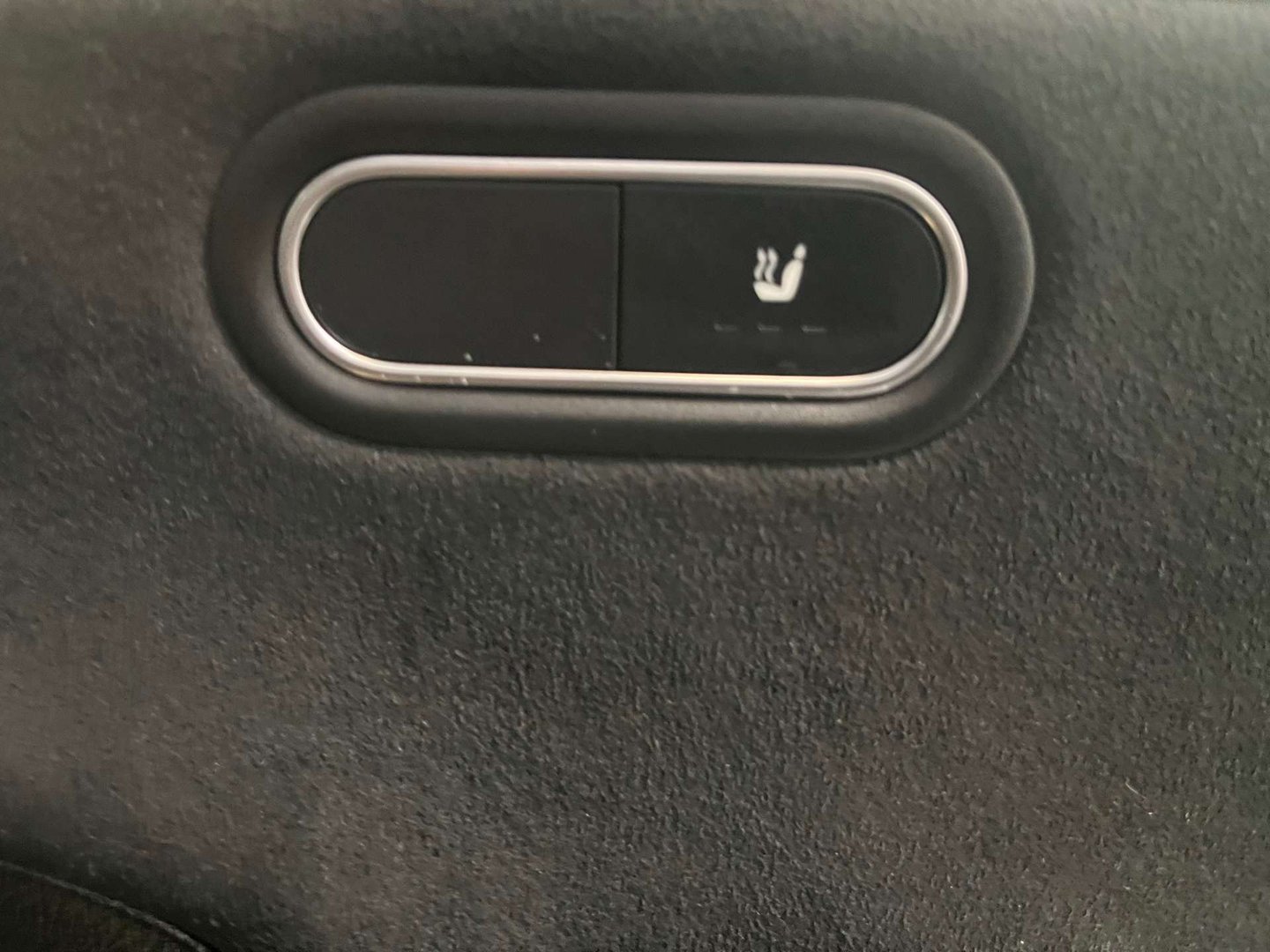 2021 Mercedes-Benz A-Class — image 13