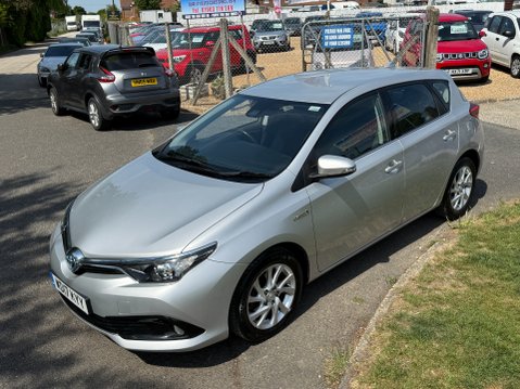 Toyota Auris VVT-I HYBRID BUSINESS EDITION TSS 33