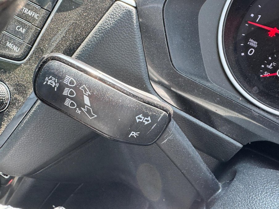 2017 Volkswagen Tiguan — image 31