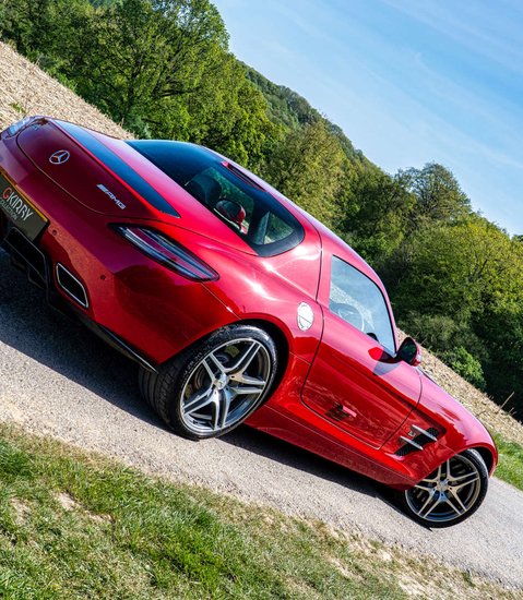 Mercedes-Benz SLS Coupe 1