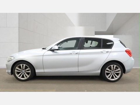 BMW 1 Series 1.5 118i Sport Euro 6 (s/s) 5dr 3
