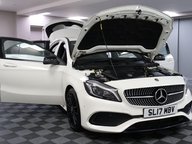 Mercedes-Benz A Class A 200 D AMG LINE PREMIUM 15