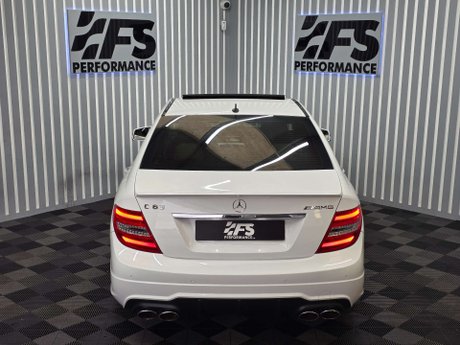 Mercedes-Benz C Class 6.3 C63 V8 AMG Saloon 4dr Petrol SpdS MCT Euro 5 (457 ps) 46