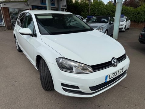Volkswagen Golf 1.6 TDI BlueMotion Tech SE DSG Euro 5 (s/s) 5dr 6
