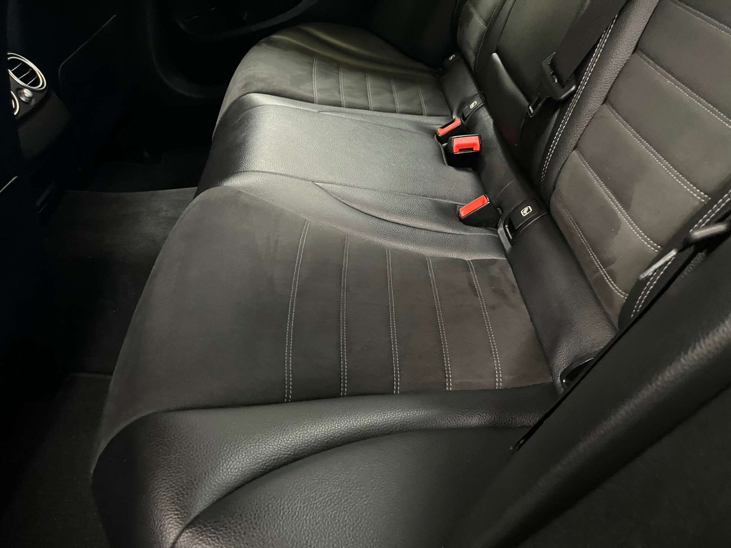 2019 Mercedes-Benz C-Class — image 39