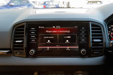 Skoda Karoq SPORTLINE TSI DSG 29