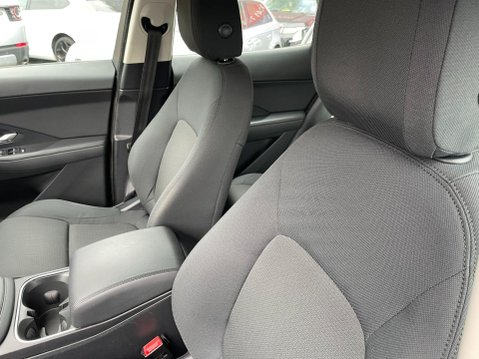 Jaguar E-Pace 2.0 D150 Euro 6 (s/s) 5dr 34