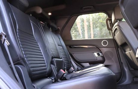 HSE Manual folding rear seating for used Discovery 5 Commercial: Genuine Land Rover seats with ISOFIX (2017+ model) in leather, fitted