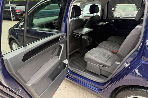 Volkswagen Touran SEL TSI DSG AUTOMATIC - 7 SEATS - ADAPTIVE CRUISE -DEMO +1 OWNER -FVWSH 20
