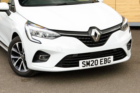 Renault Clio ICONIC TCE 10
