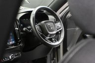 Volvo XC40 2.0 XC40 + B4 MHEV AWD Auto 5dr 4